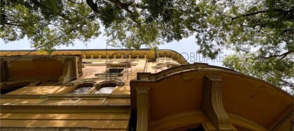 8 rooms Apartment in Modena, Italy No. 71244 36