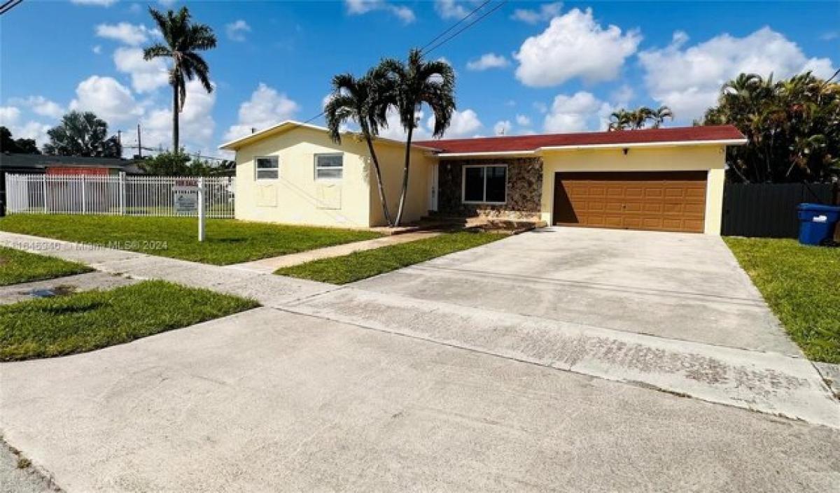 4 bedrooms House in Miami, USA No. 323800