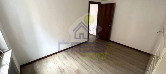 Дом с 4 спальнями в Кремона, Италия № 271563 30