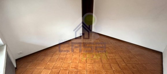 Дом с 4 спальнями в Кремона, Италия № 271563 39