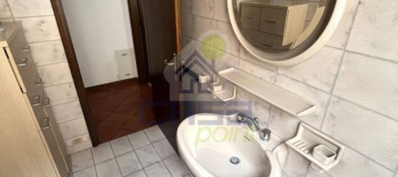 Дом с 4 спальнями в Кремона, Италия № 271563 9