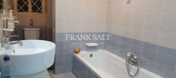 1 chambre Maisonnette à Gzira, Malta No. 4735 9