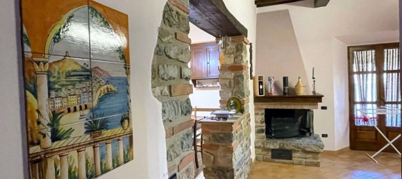 2 Schlafzimmer Haus in Castelnuovo di Val di Cecina, Italy, Nr. 129599 27