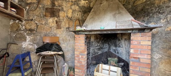 2 Schlafzimmer Haus in Castelnuovo di Val di Cecina, Italy, Nr. 129599 9