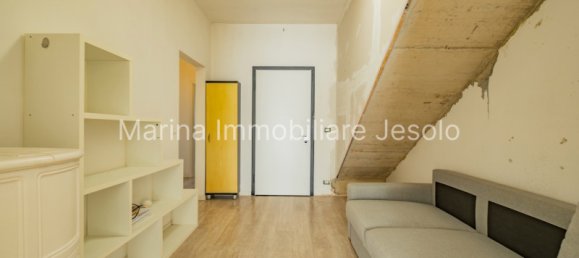 Apartamento de 3 habitaciónes en Jesolo, Italy No. 147777 18
