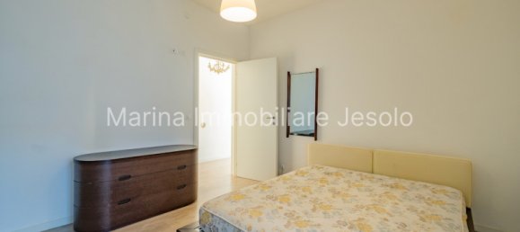 Apartamento de 3 habitaciónes en Jesolo, Italy No. 147777 11