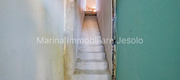 Apartamento de 3 habitaciónes en Jesolo, Italy No. 147777 25