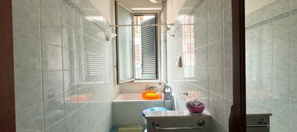 2-salle Appartement à Messina, Italy No. 45173 10