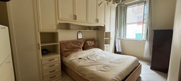 2-salle Appartement à Messina, Italy No. 45173 16