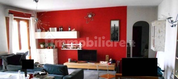 Apartamento de 2 dormitorios en Campi Bisenzio, Italy No. 297631 3