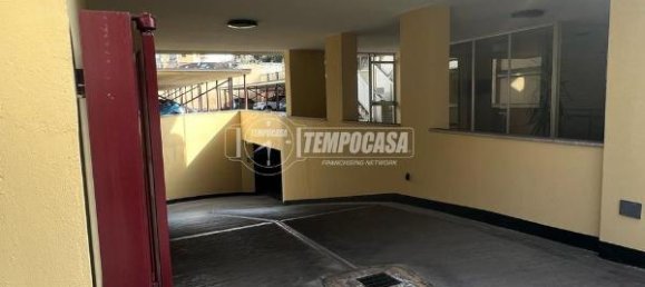 1 room Garage in Turin, Italy No. 33012 3