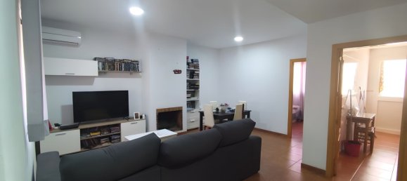 4 Schlafzimmer Haus in Alameda, Spain, Nr. 153886 2