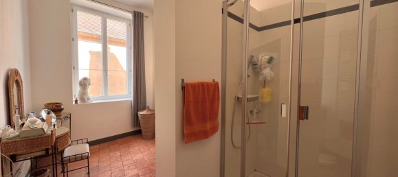 Casa T3 em Saint-Amand-Montrond, France N.º 86305 5