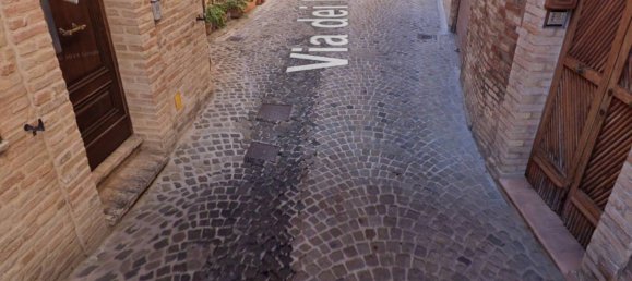 3 bedrooms Apartment in Treia, Italy No. 258250 3