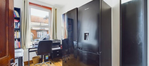 3 bedrooms House in Gillingham, United Kingdom No. 13829 12