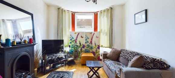 3 bedrooms House in Gillingham, United Kingdom No. 13829 6