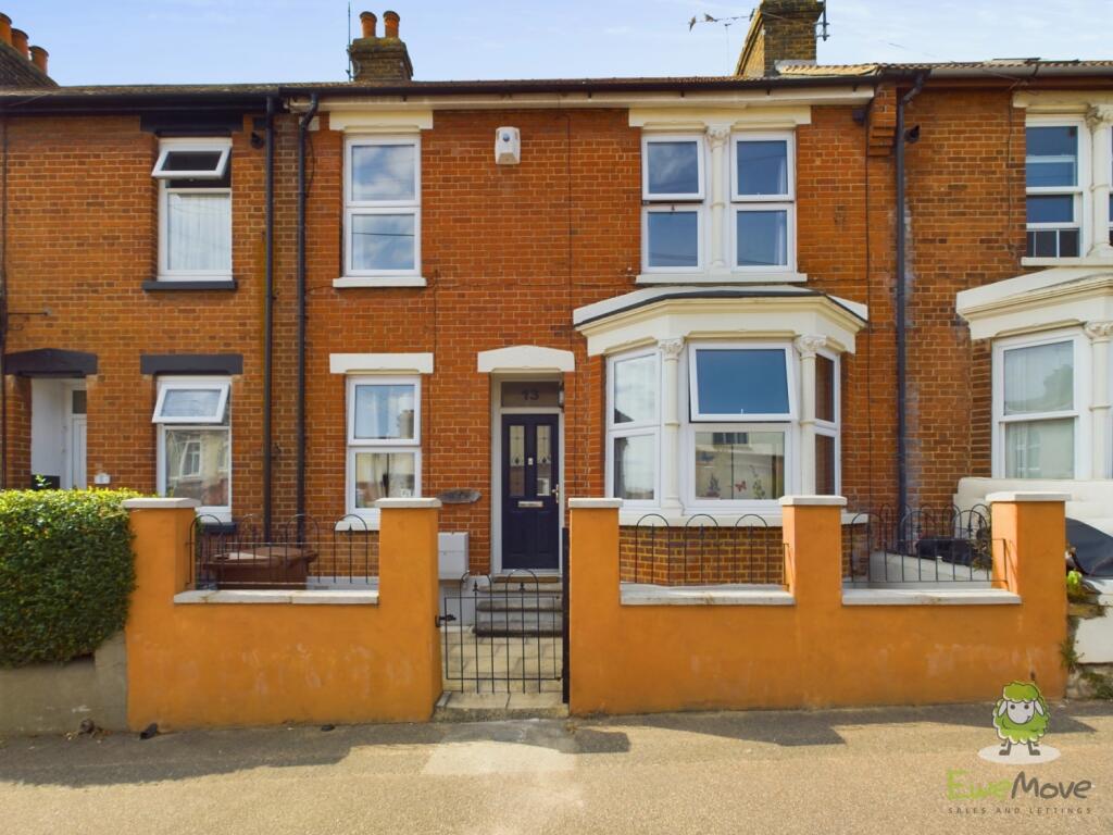 3 bedrooms House in Gillingham, United Kingdom No. 13829