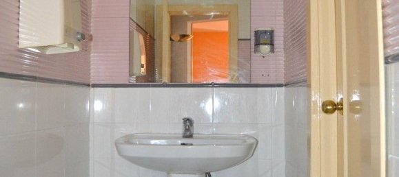 Коммерческая недвижимость 194м² в Бургос, Испания № 36968 11