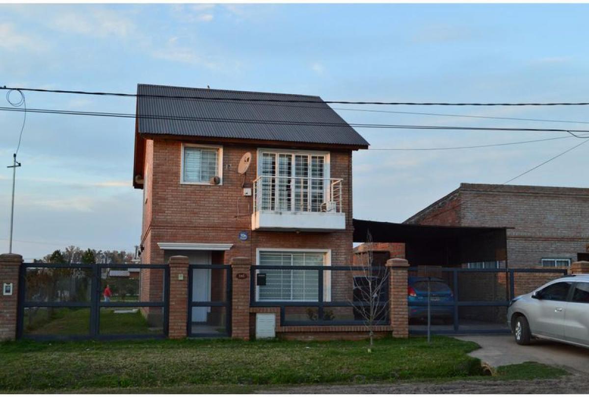 3 bedrooms House in Santa Fe, Argentina No. 6433