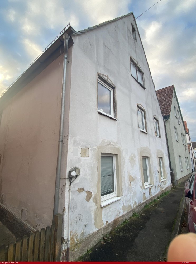 Дом с 5 спальнями в Донау-Рис, Германия № 118349