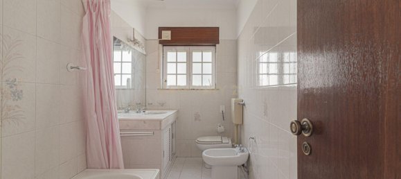 5 bedrooms Villa in Loures, Portugal No. 121043 24