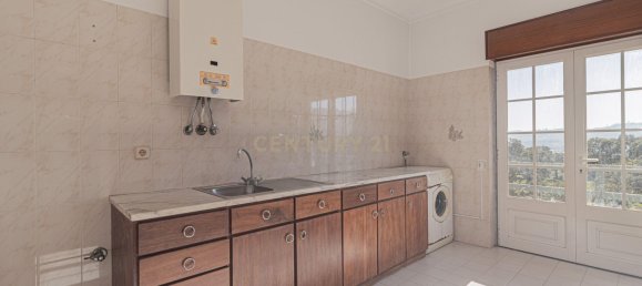 5 bedrooms Villa in Loures, Portugal No. 121043 16