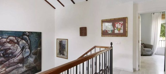 3 bedrooms Villa in Marbella, Spain No. 242065 12