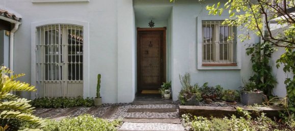 3 bedrooms Villa in Marbella, Spain No. 242065 17