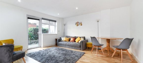 1 bedroom Apartment in London, United Kingdom No. 3528 2