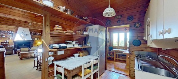 4 bedrooms House in Ranco, Italy No. 329688 12