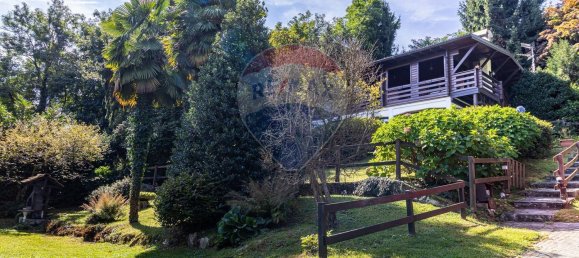 4 bedrooms House in Ranco, Italy No. 329688 42