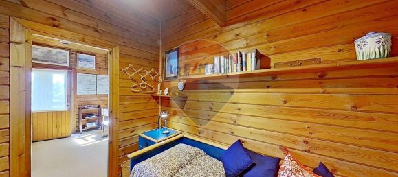 4 bedrooms House in Ranco, Italy No. 329688 38