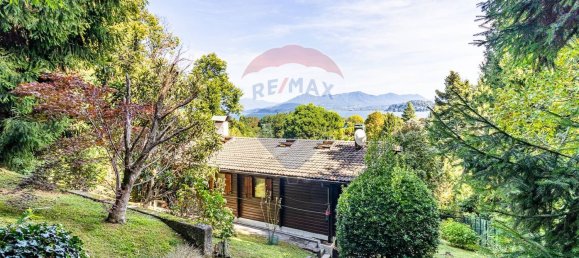 4 bedrooms House in Ranco, Italy No. 329688 45