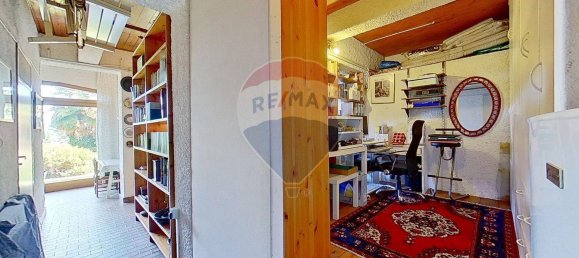 4 bedrooms House in Ranco, Italy No. 329688 16