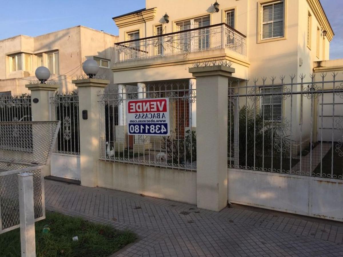 2 bedrooms House in Santa Fe, Argentina No. 21115