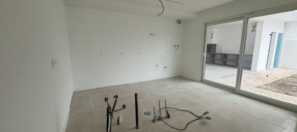 4 bedrooms House in Setubal, Portugal No. 121954 17