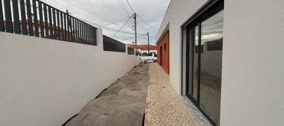 4 bedrooms House in Setubal, Portugal No. 121954 7