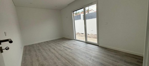 4 bedrooms House in Setubal, Portugal No. 121954 22