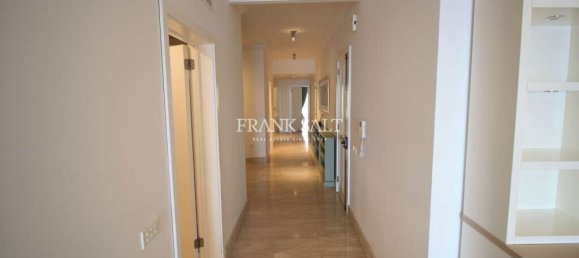 3 bedrooms Apartment in Sliema, Malta No. 10008 7