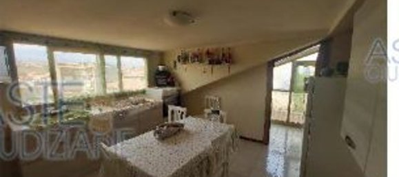 5-Zimmer Wohnung in Misterbianco, Italy, Nr. 51170 8