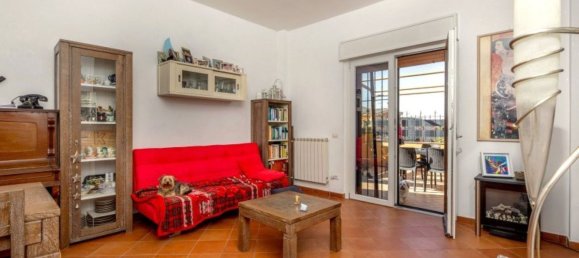 3 rooms Apartment in Fonte Nuova, Italy No. 10619 9