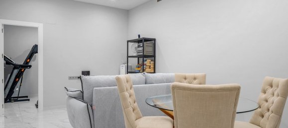 4 bedrooms Villa in Alicante, Spain No. 176059 15