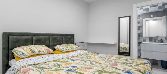 4 bedrooms Villa in Alicante, Spain No. 176059 23