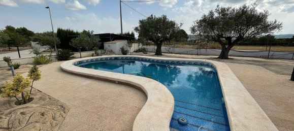 4 bedrooms House in Yecla, Spain No. 94854 19