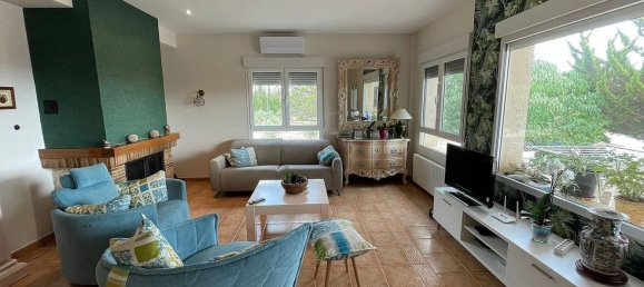 4 bedrooms House in Yecla, Spain No. 94854 5