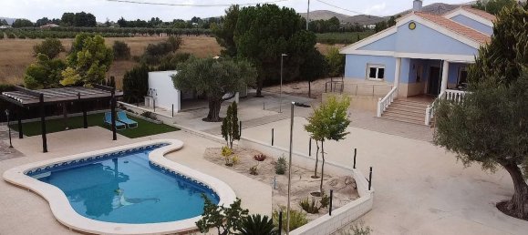 4 bedrooms House in Yecla, Spain No. 94854 20