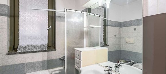 2غرفة شقة في Nova Milanese, Italy رقم 65254 11