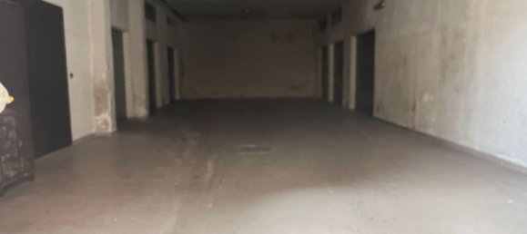 Garage à Vibo Valentia, Italy 45m² No. 116797 4