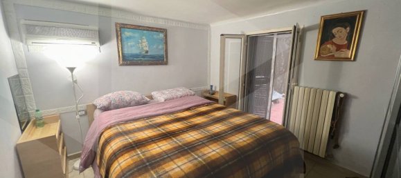 2 rooms Building in Bari, Italy No. 28945 5