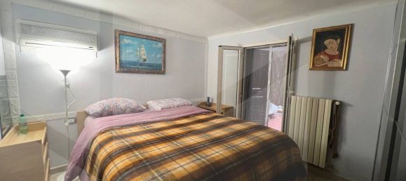 2 rooms Building in Bari, Italy No. 28945 4